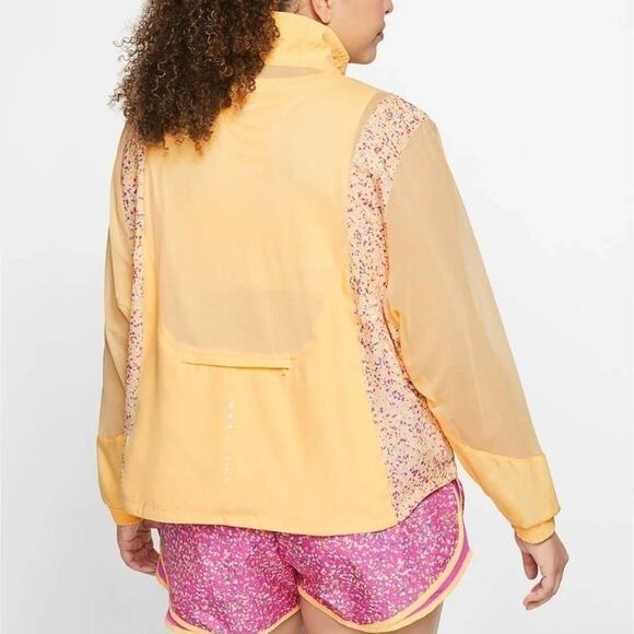 Nike Icon yellow floral Women's Running Jacket Plus Size 1X - Picture 4 of 14